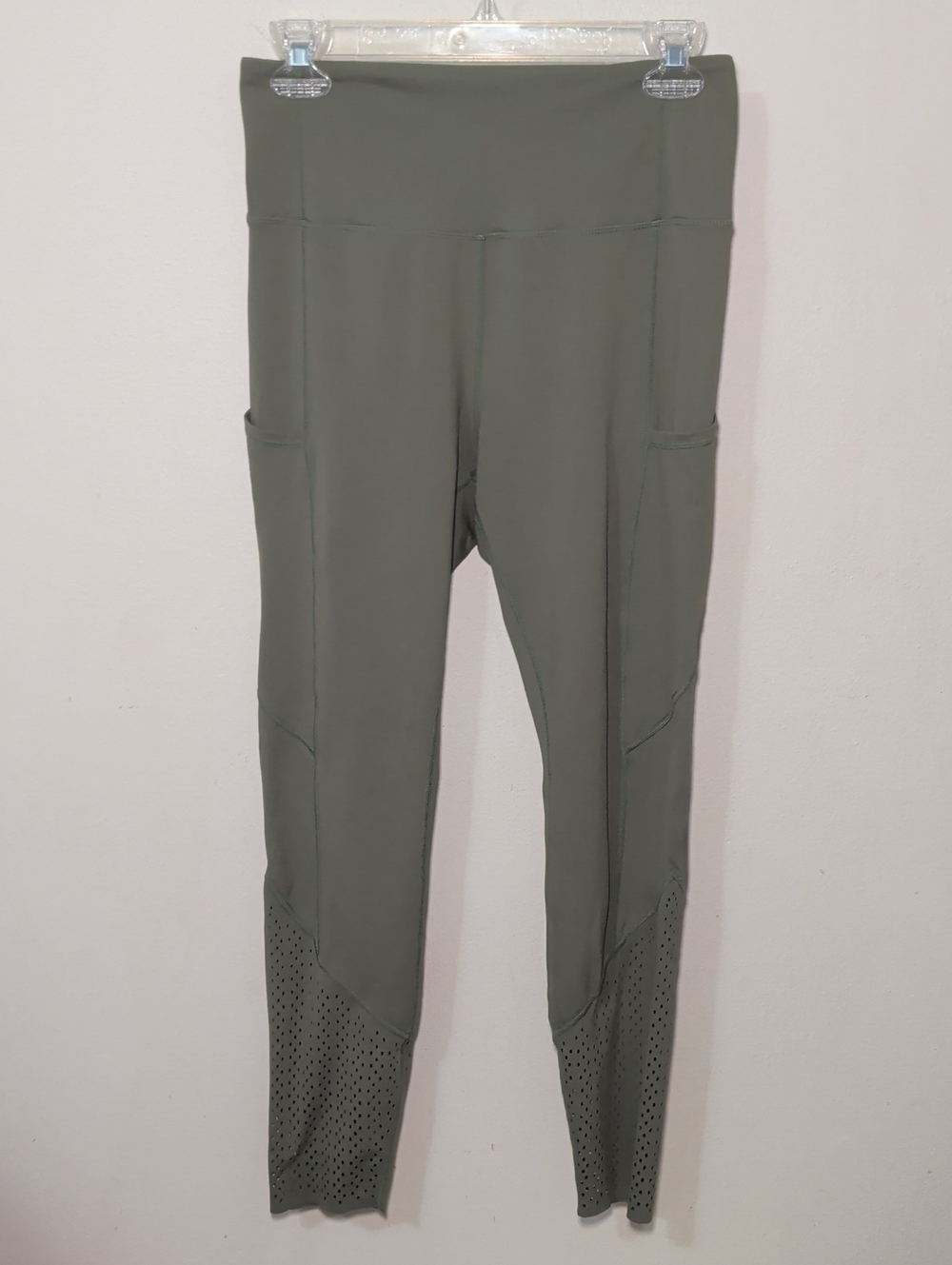 Zyia Active Olive Green Chill Pocket Vented Leggings Full Length Women's Size L